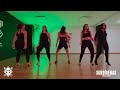 LADY STYLE WORKSHOP - MELANIE ARES - LUCKY