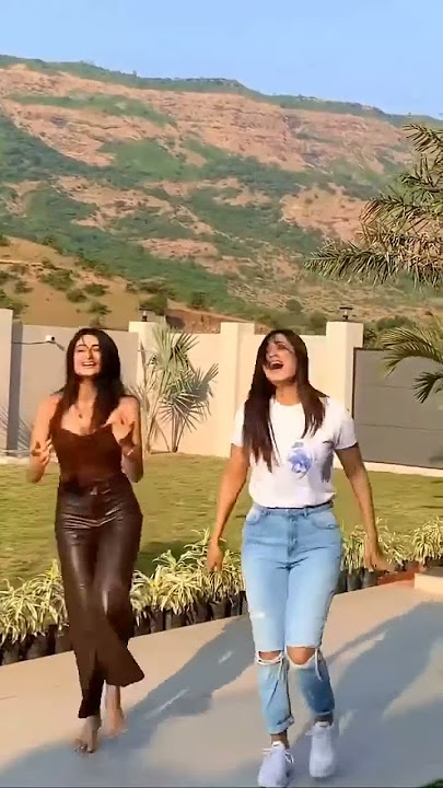 Sweta tiwari and doughter 😍❤️#palaktiwari #chaldi kudi#shorts