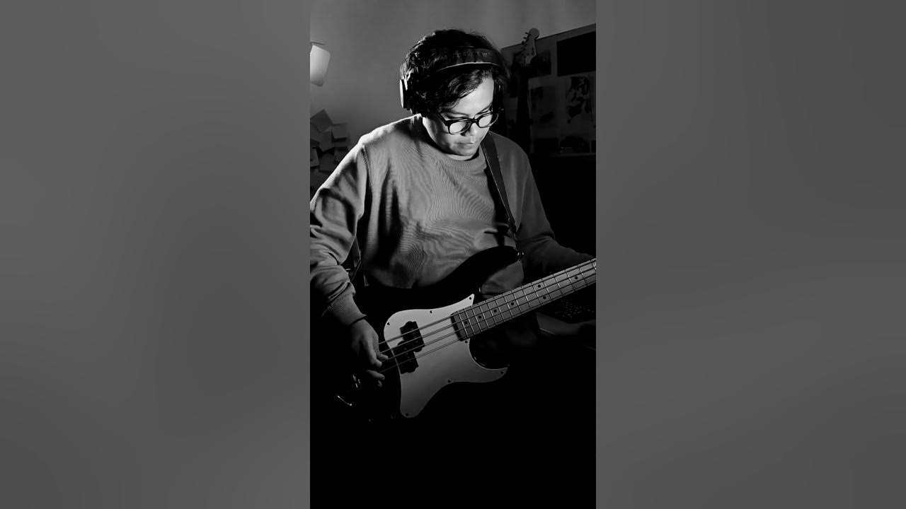 Sex Pistols : God Save The Queen [Bass Cover]
