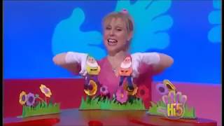 Watch Hi5 Finger Puppets video