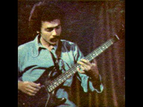 Bobby Valentin - Mrate al espejo