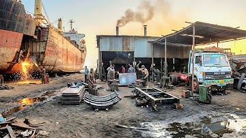 Recycling Cruise ships into? Manufacturing Process of Leaf Springs Hangers // Mass Production