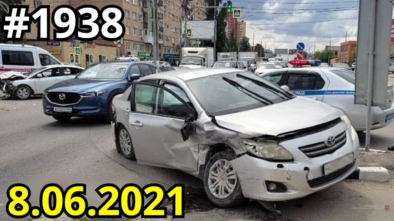 Аварии на видеорегистратор 2024 новое видео. Авария в Волгограде Тойота в центре. ДТП 14 июля 2021 в Волгограде. ДТП В октябре 2021 в Волгоградской.