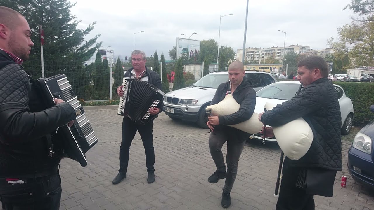 Оркестър Камчия - Пред Кумовете