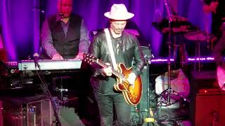 Video thumbnail of "Sick And Tired (encore) - Boz Scaggs - 11-14-2018 - Town Hall NYC"