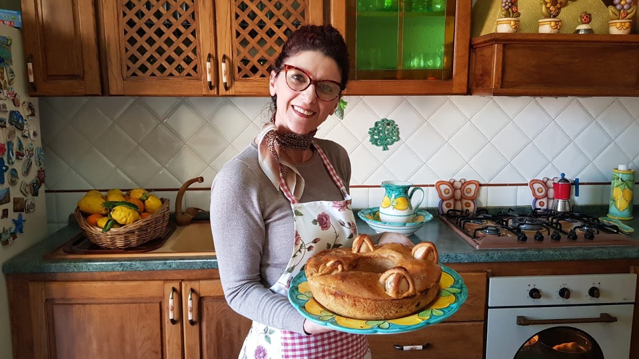 CASATIELLO NAPOLETANO![PASQUETTA] - YouTube