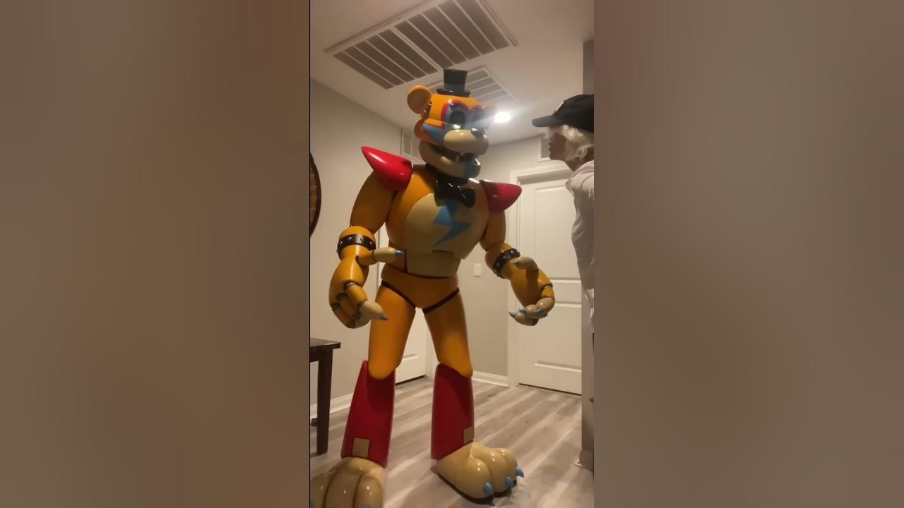 Freddy, You’re supposed to be on lockdown! (but cosplay)