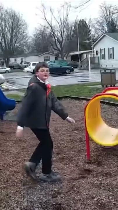 Origin of Roblox “OOF” Sound