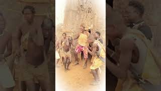 Singing and dancing with friends#viral #shortvideo #reels #youtubeshorts #africa #hadzatribe #comedy