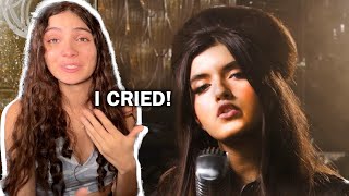 Singer Reacts to Angelina Jordan - Suspicious Minds (Elvis Presley Cover) *I CRIED*