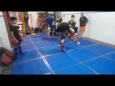 Little Girl Kicks Out To A Nut S Kid And Gone Wrong