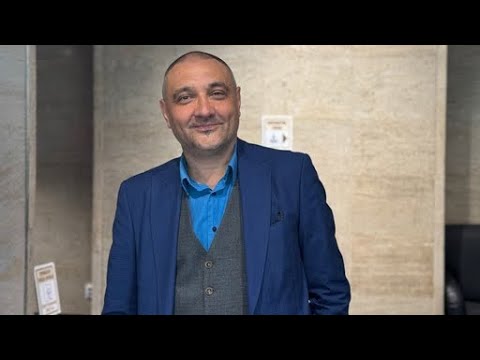 Чорбанов: Перверзно е да се харчат пари за ненужни ваксини, а хората да събират капачки за лечение