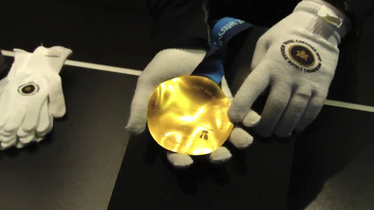 the-2010-olympic-gold-medal-close-up-youtube