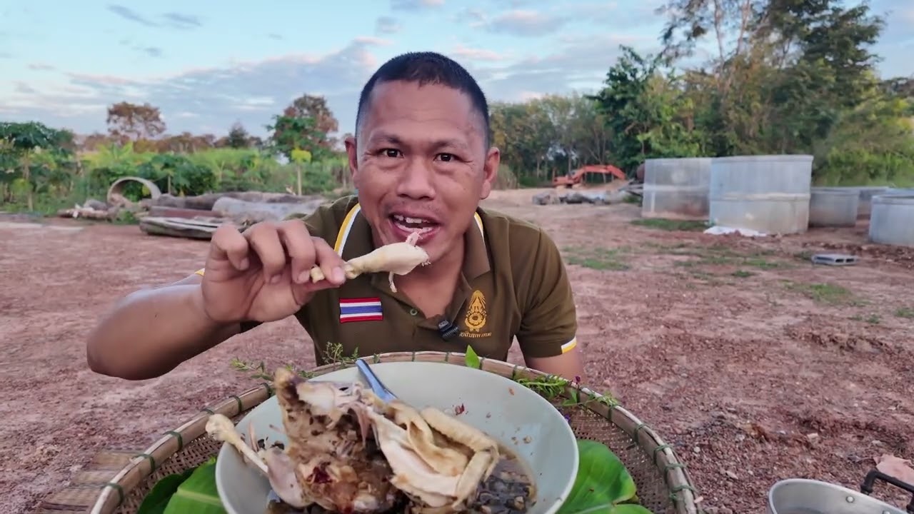 ไก่บ้านนึ่งถ่าน 