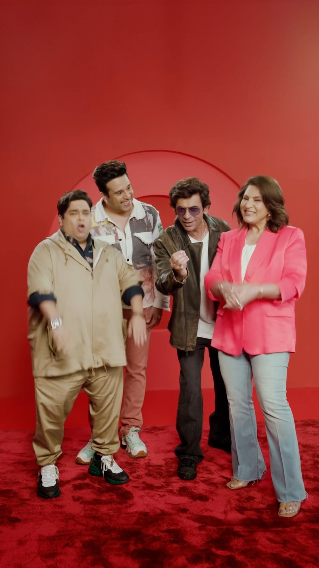 Archana Puran Singh PRANKED by the cast of #TGIKS ?