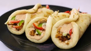 Homemade Chicken Shawarma/চিকেন শর্মা রেসিপি | Chicken Shawarma.'Pita Bread' Shawarma Sauce