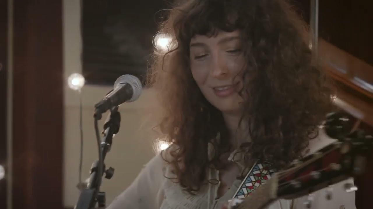 Смотреть «Joseph - “Wind” (Live Acoustic)» на YouTube Смотреть «Joseph - “Wind” (Live Acoustic)» на YouTube