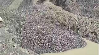Huge Fresh Mudslide At Cafteria Morh, Ramban. Clearence Underway.