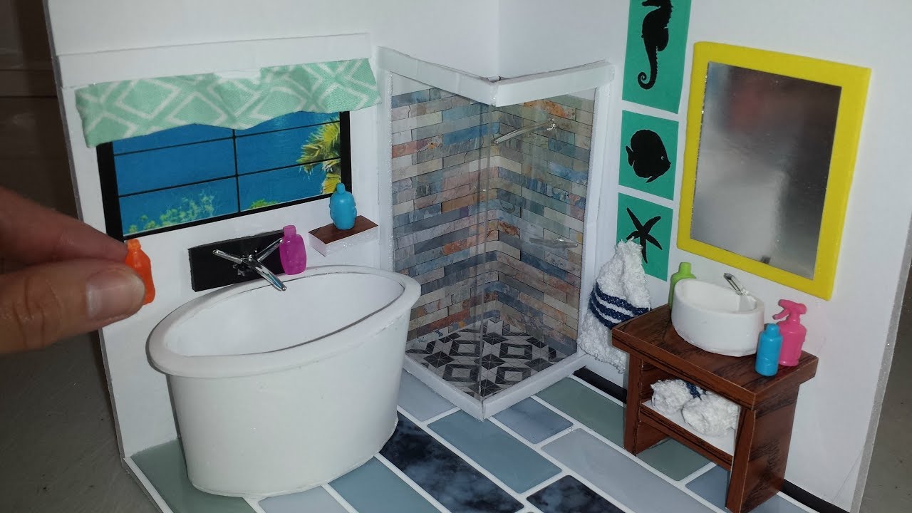 dollhouse bathroom