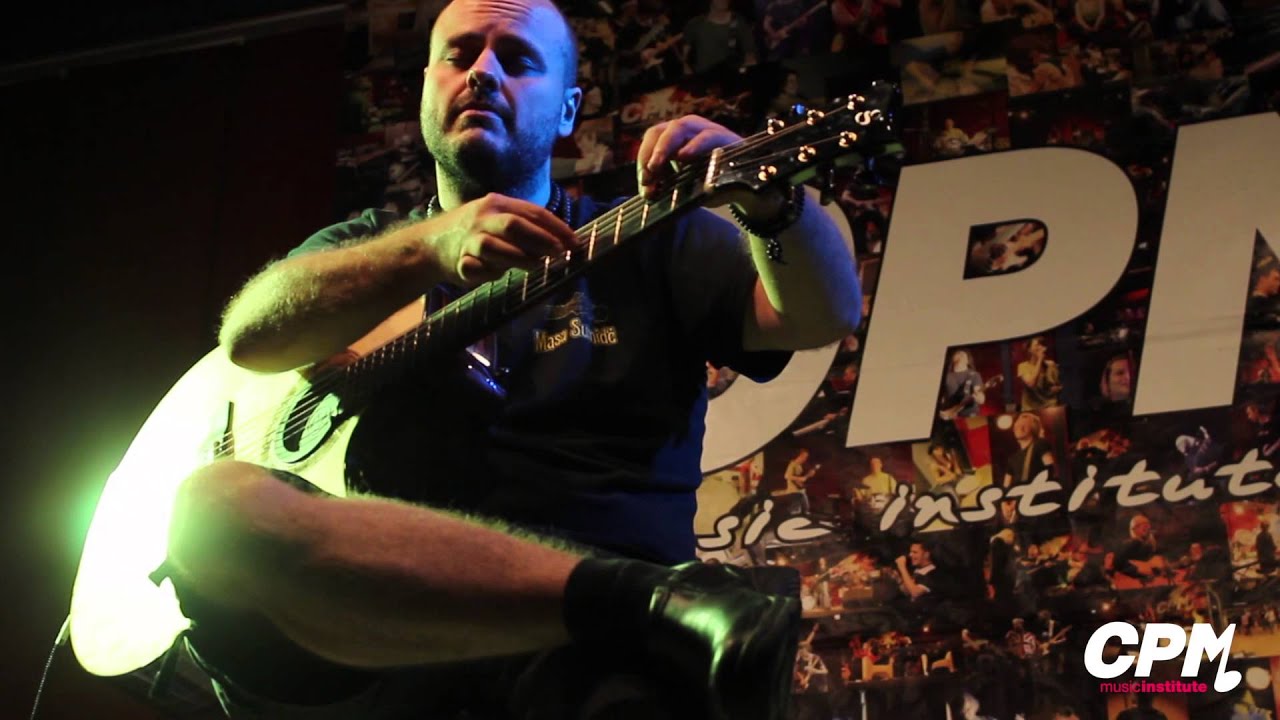 Andy McKee - Drifting Live 2015 @ CPM Music Institute Milan