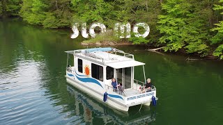 Catamaran Cruiser 'SloMo' Houseboat Sea Trials.