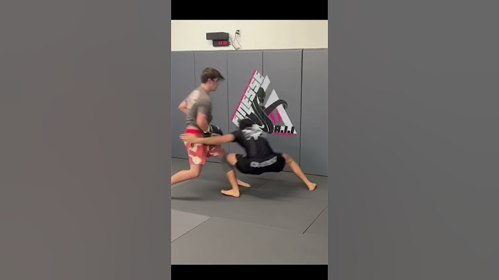 Jiujitsu Vs untrained fighter #shorts #jiujitsu #selfdefense