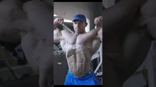 MAXIMUM MUSCLE MASS - MINIMAL BODY FAT ? @JustinShier Bodybuilding Diet Shorts