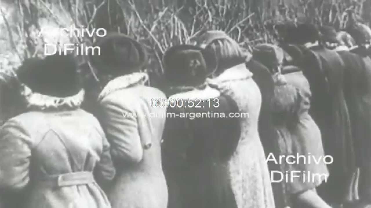 DiFilm - Red invade Finland rain bombs on Helsinki 1939