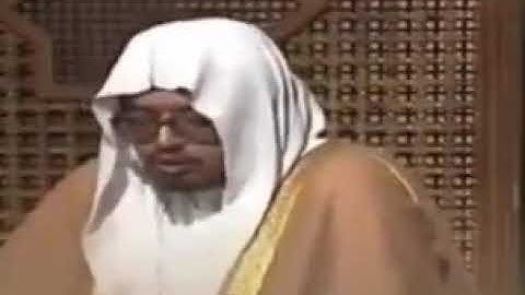 تلاوة للشيخ علي جابر رحمه الله مسجلة من استديوهات التلفزيون السعودي من سورة آل عمران