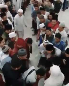 Maha guru Abuya Uci Turtusi