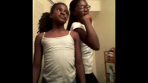 Tierra Jenkins dance routines and funny song Move ...