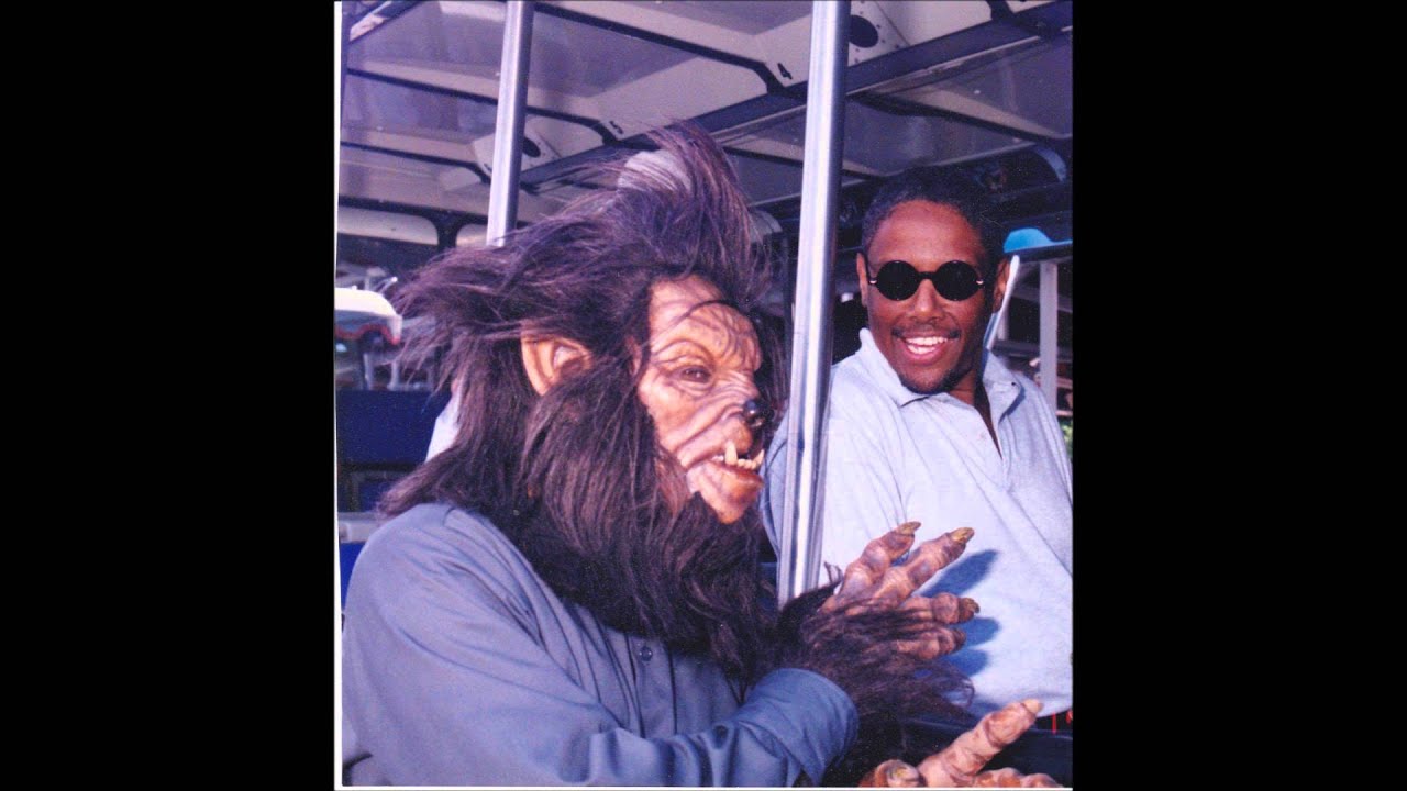 Just Like That (Halloween Mix) dr. Kmer & Jimmy Roland - YouTube