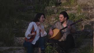 Burcu Yeşilbaş & Ali Mahsuni Seven - Menevşe Koymuşlar Gülün Adını