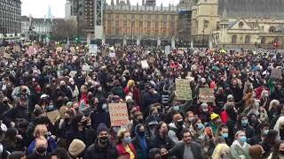 Kürt Kadınları Londrada Sarah Everardın Anmasına Katıldı