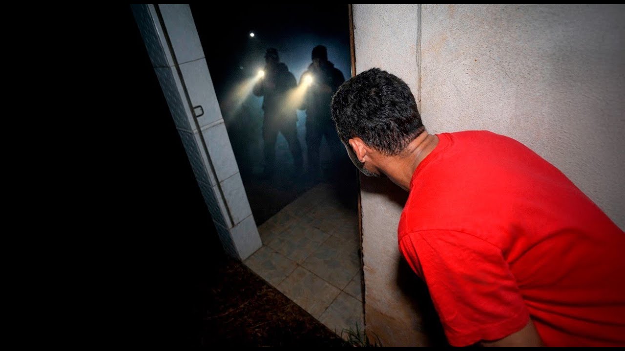 FLAGRAMOS INVASORES COM LANTERNAS NO RESORT