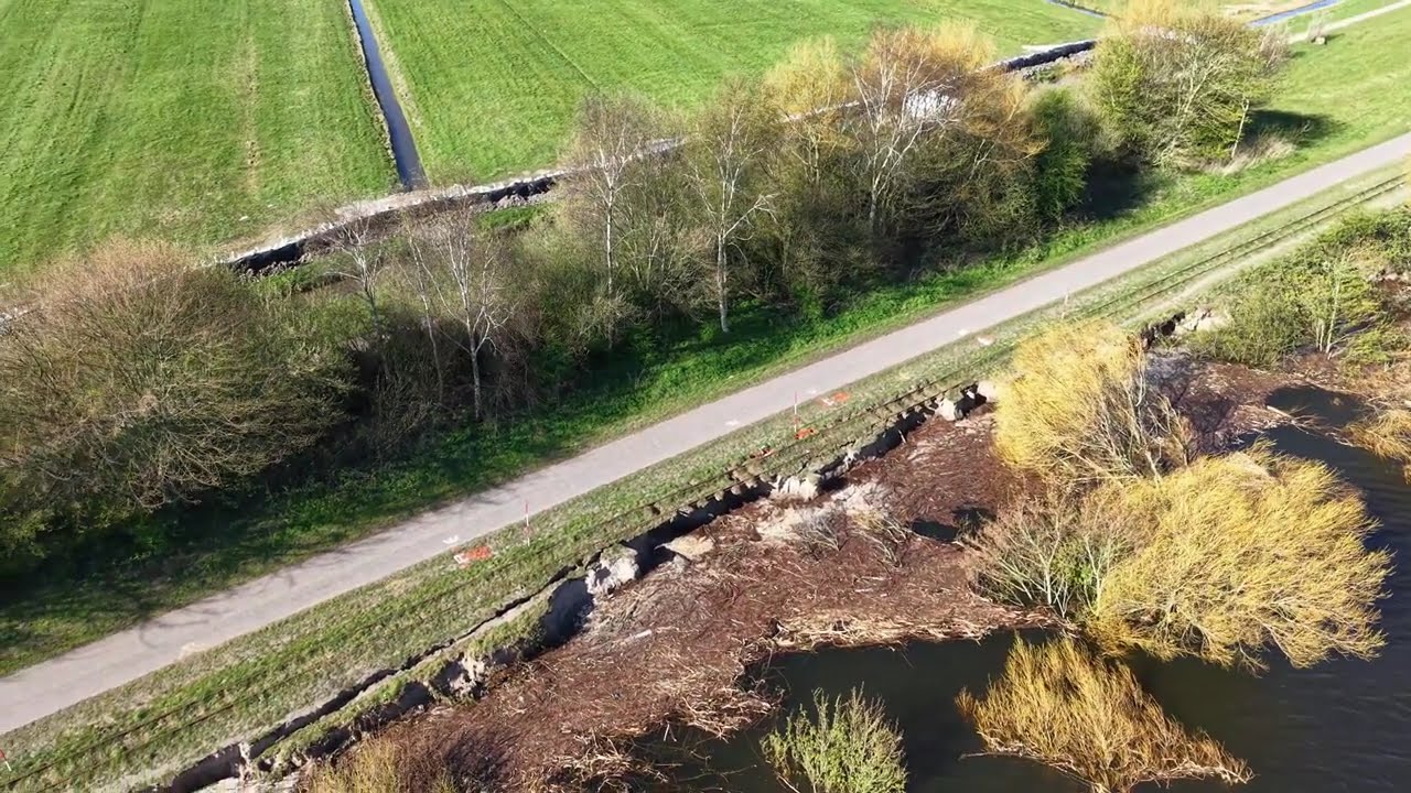 Valkenburgse meer, beelden van de weggezakte oever april 2025 (4K)