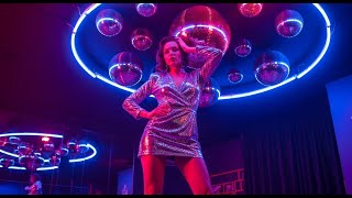 80s Italo Disco Live 💎 Electric Soul | Neon Reflection Portrait 4K