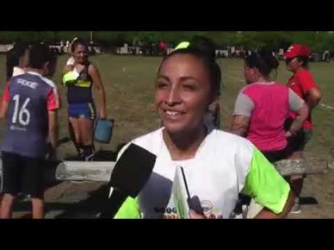 Fútbol femenino en el barrio Emerenciano