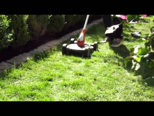 Black & Decker MTC220 12 Inch Lithium Cordless 3 in 1 Trimmer Edger and  Mower, 20 volt Review 