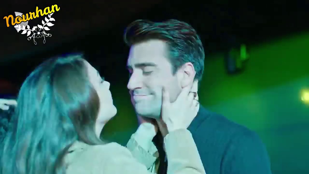 AyKer (Kerem ve Ayşe)   كرم وعائشة العشق الفاخر تكه