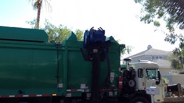 Corpus Christi Peterbilt 320 McNeilus ZR ASL On Recycle