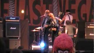 2009.09.05 The Last Vegas - Love Me Bad (Live in Rockford, IL)