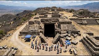 Mexican Archaeologists Finally Open a Hidden Chamber — And Weren’t Prepared for What Was Inside