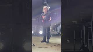 Robert Smith at the end of show 1, Shoreline, 5/27/23