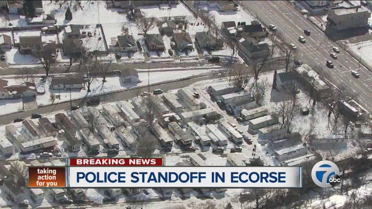 Police standoff in Ecorse YouTube