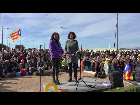 Vídeo: La Duma De L’Estat Va Demanar La Pena De Castigar Un Criminal Per Parella En Un Lloc Públic