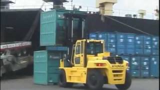 The largest Hyundai Forklift 160D-7E
