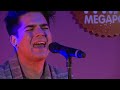 Adam Lambert i Mix Megapol Unplugged