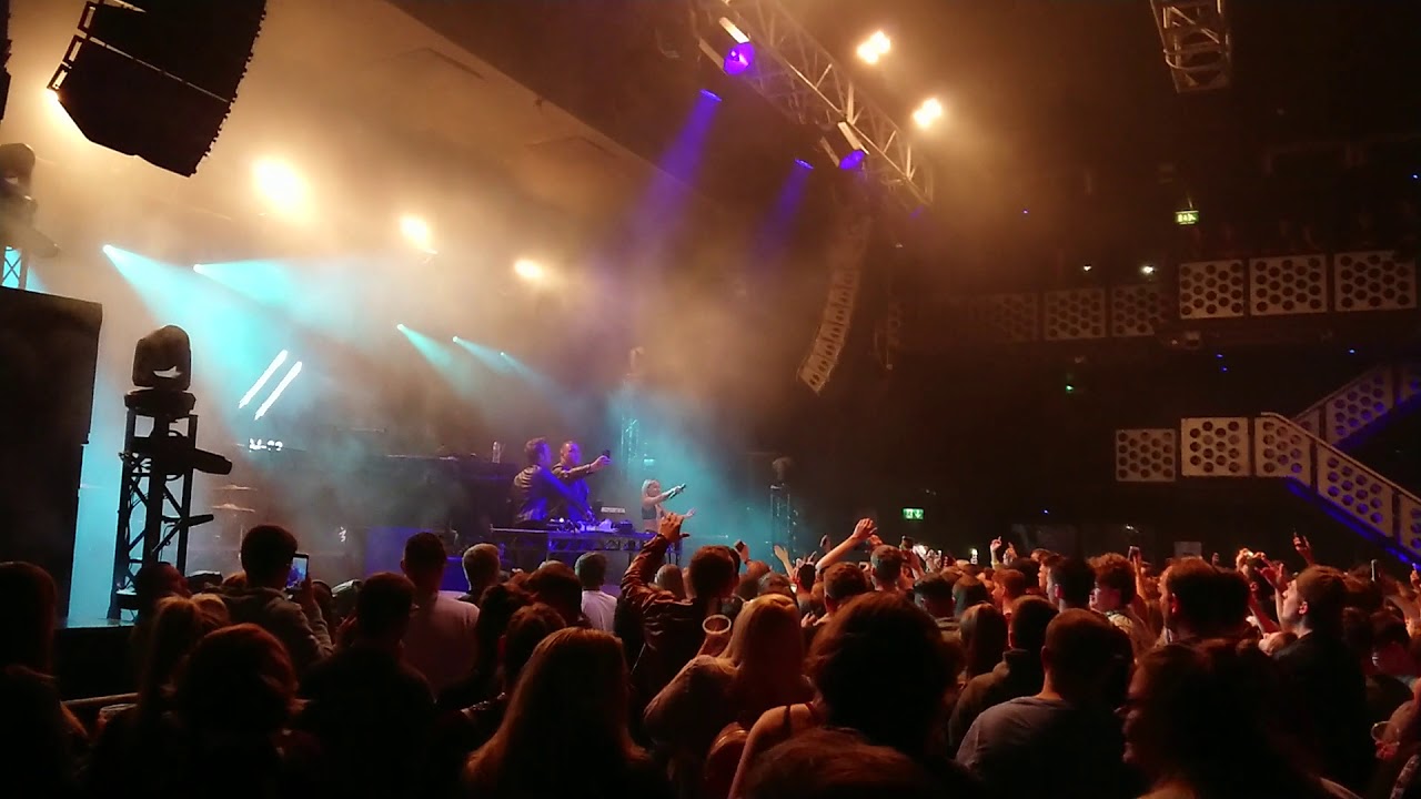 M-22 - First Time, at the O2 Academy Bristol - YouTube