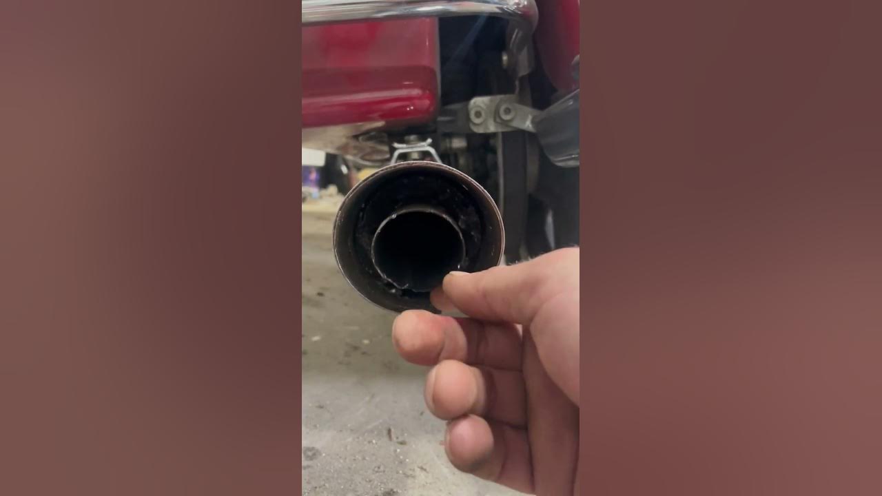 Removing baffles from screaming eagle pipes YouTube